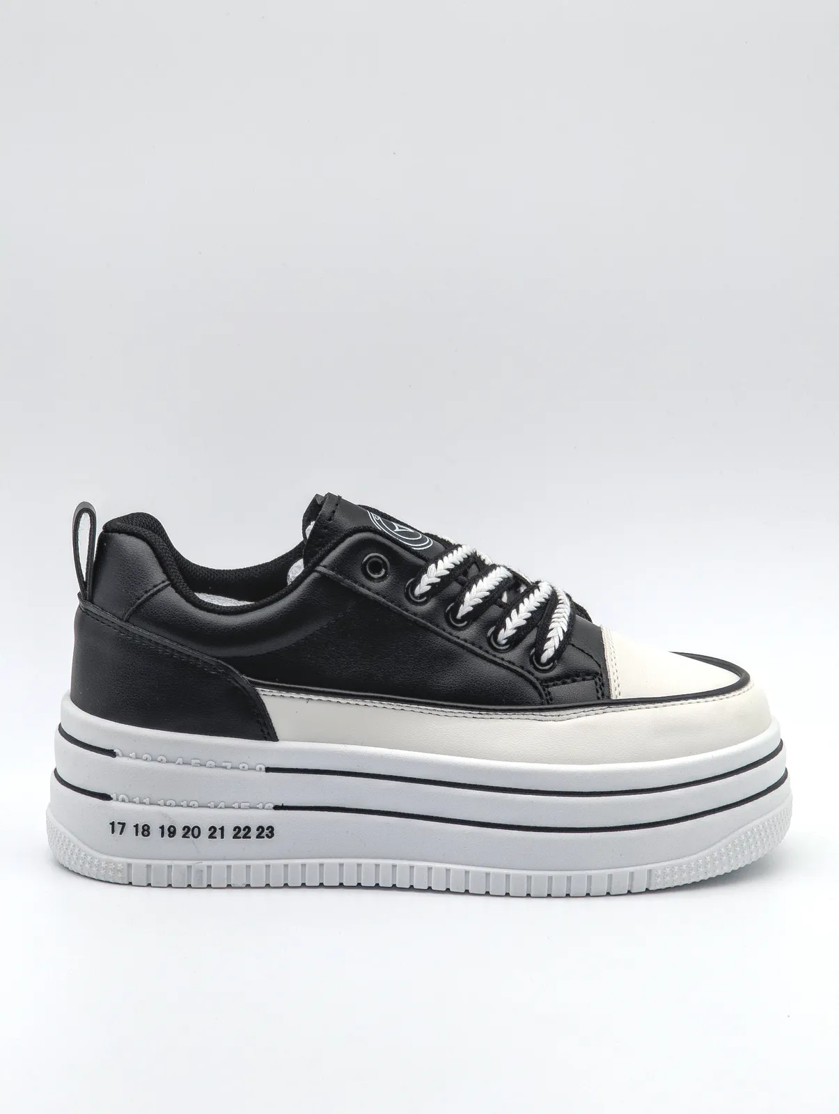 LADY SNEAKER WCLS-002